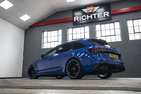 Audi RS4 Avant TFSI V6 Nogaro Edition - U217