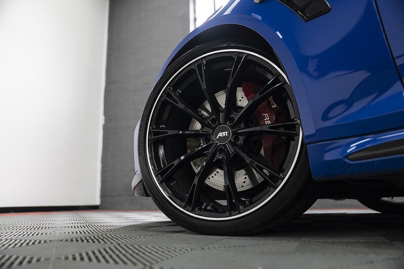 Audi RS4 Avant TFSI V6 Nogaro Edition - U217