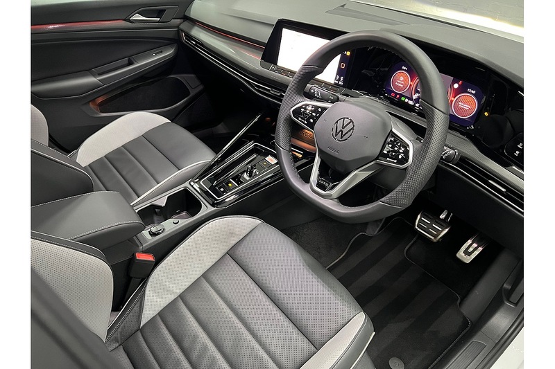 Volkswagen Golf TDI GTD - U239