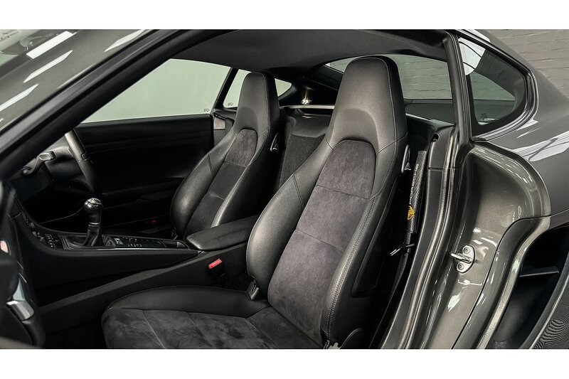 Porsche Cayman 981 - U243