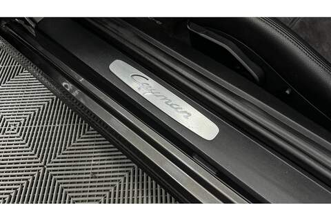 Porsche Cayman 981 - U243