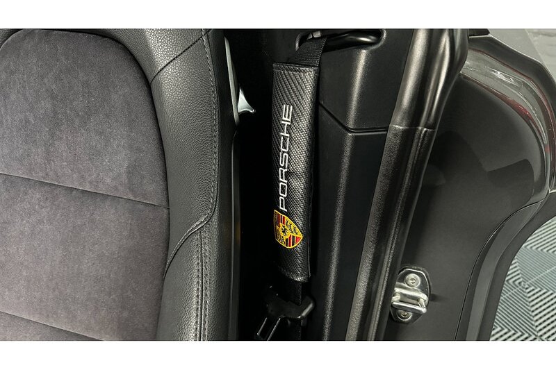 Porsche Cayman 981 - U243