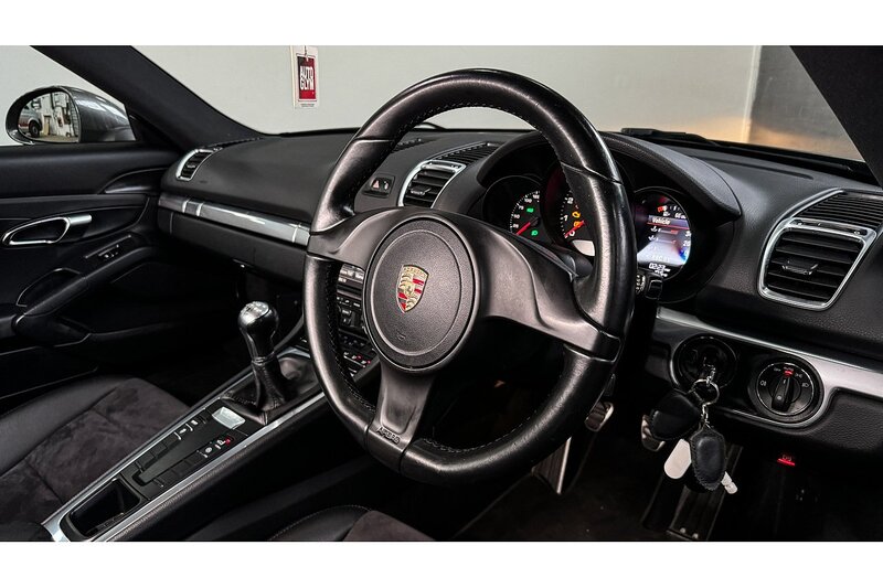 Porsche Cayman 981 - U243