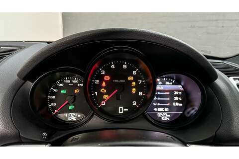 Porsche Cayman 981 - U243