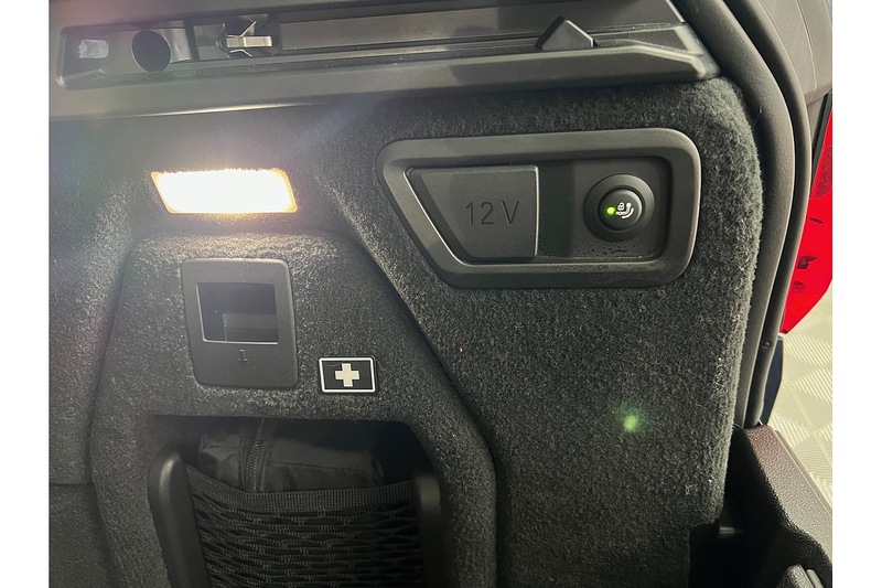 BMW X7 40i MHT M Sport - U258