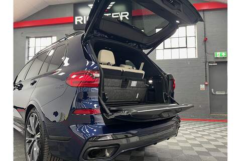 BMW X7 40i MHT M Sport - U258
