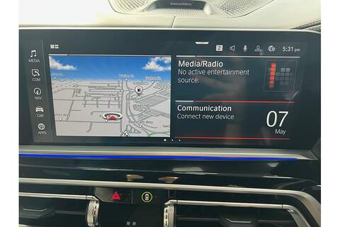 BMW X7 40i MHT M Sport - U258