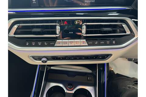 BMW X7 40i MHT M Sport - U258