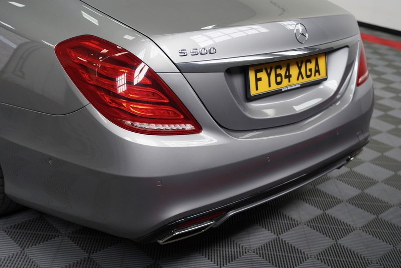 Mercedes-Benz S Class S500L V8 AMG Line - U269