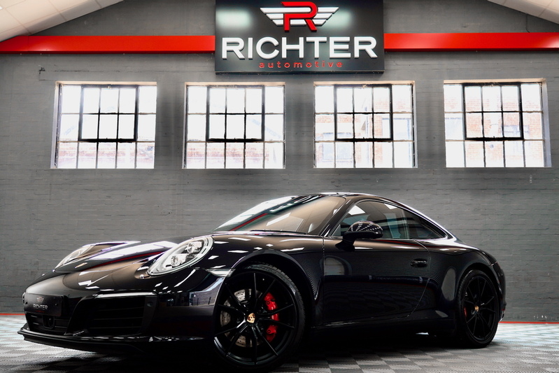 Porsche 911 T 991 Carrera S - U277