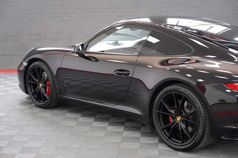 Porsche 911 T 991 Carrera S - U277