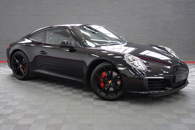 Porsche 911 T 991 Carrera S - U277
