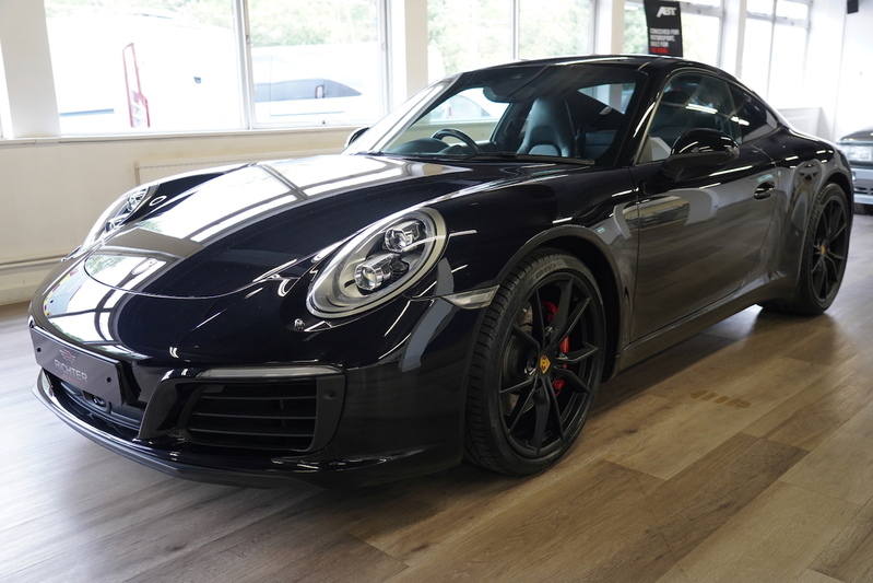 Porsche 911 T 991 Carrera S - U277