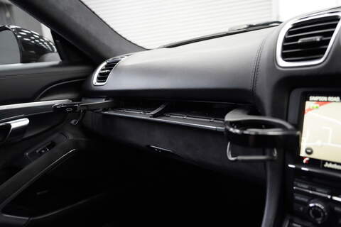 Porsche Cayman 981 GTS - U278