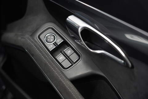 Porsche Cayman 981 GTS - U278