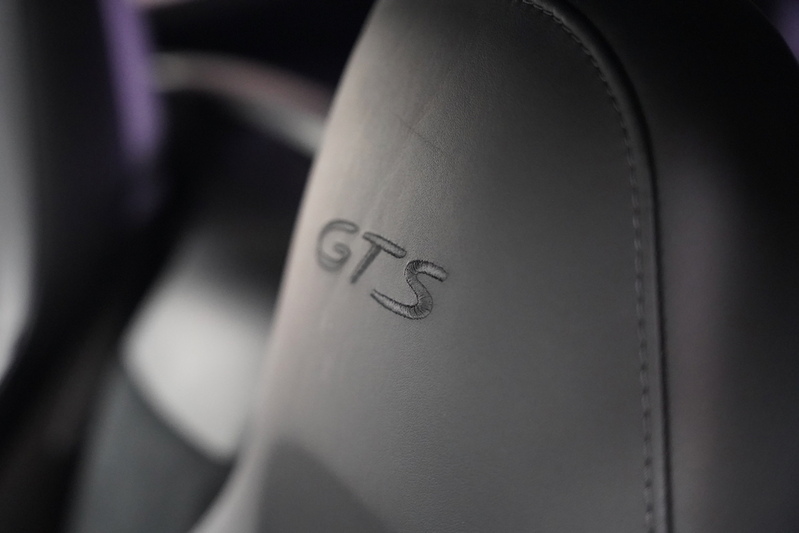 Porsche Cayman 981 GTS - U278