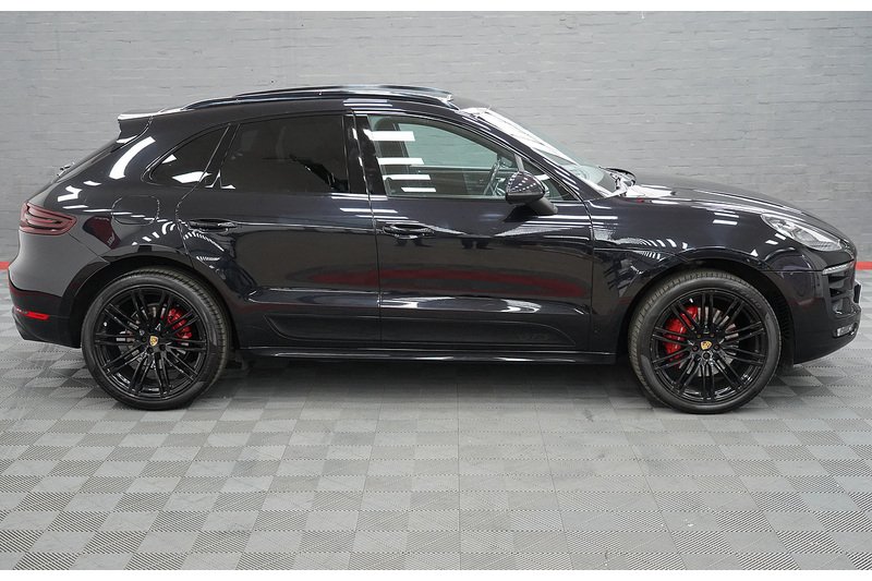 Porsche Macan T V6 GTS - U280