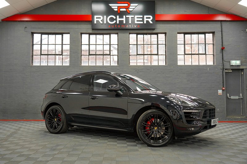 Porsche Macan T V6 GTS - U280