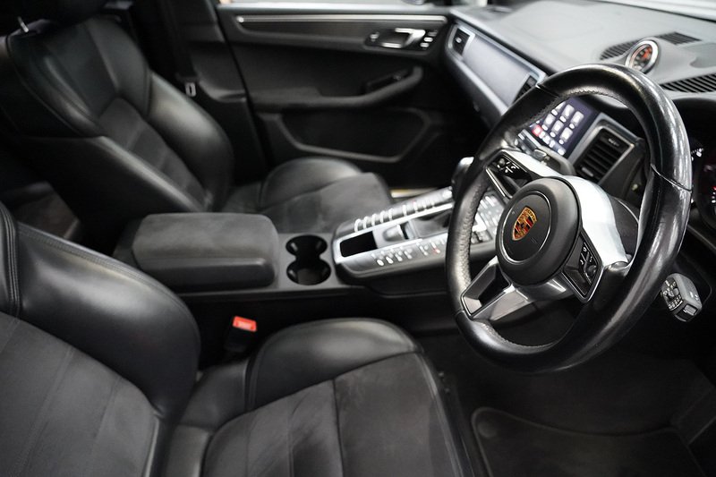 Porsche Macan T V6 GTS - U280