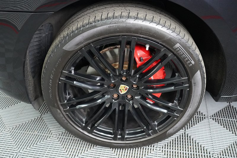 Porsche Macan T V6 GTS - U280