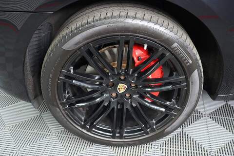 Porsche Macan T V6 GTS - U280