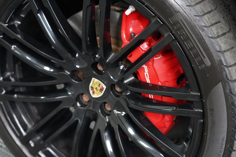 Porsche Macan T V6 GTS - U280