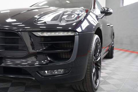 Porsche Macan T V6 GTS - U280