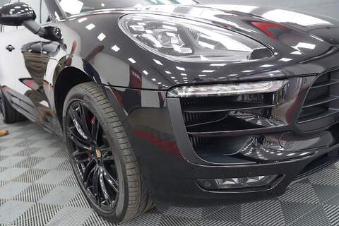 Porsche Macan T V6 GTS - U280