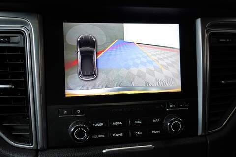 Porsche Macan T V6 GTS - U280