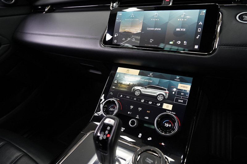 Land Rover Range Rover Evoque P300e R-Dynamic HSE - U282