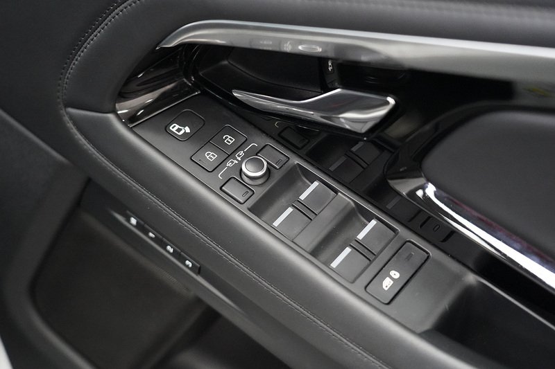 Land Rover Range Rover Evoque P300e R-Dynamic HSE - U282