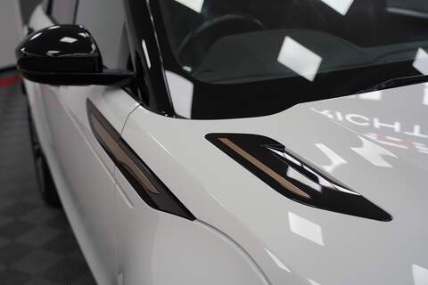 Land Rover Range Rover Evoque P300e R-Dynamic HSE - U282