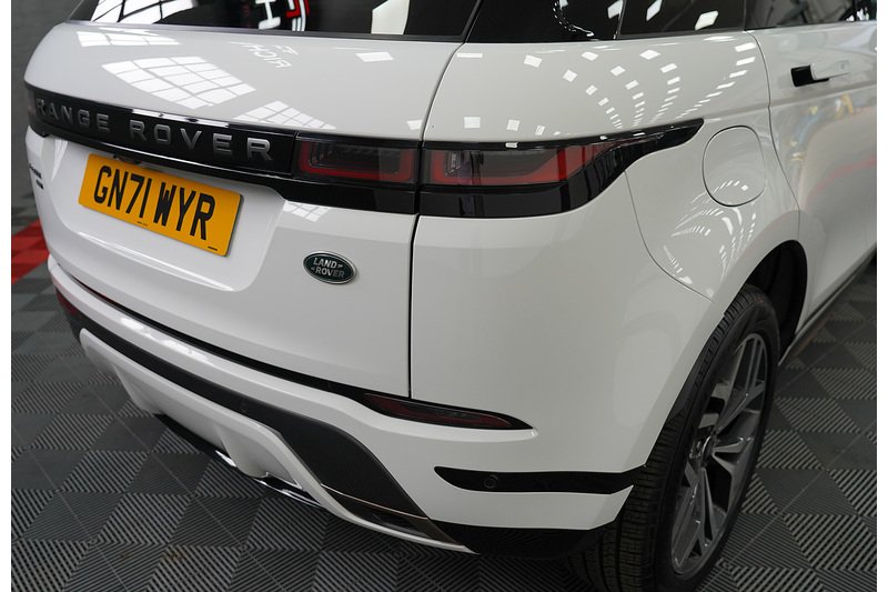 Land Rover Range Rover Evoque P300e R-Dynamic HSE - U282