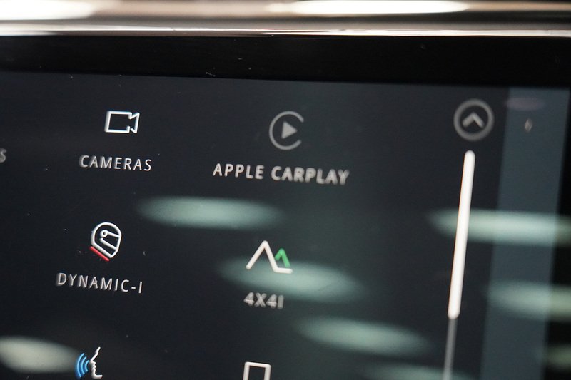 Land Rover Range Rover Evoque P300e R-Dynamic HSE - U282