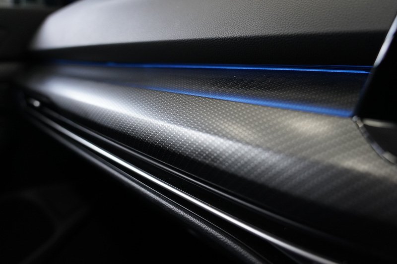 Volkswagen Golf TSI R - U284