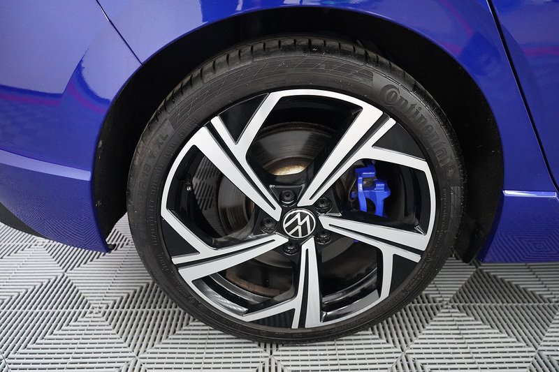 Volkswagen Golf TSI R - U284