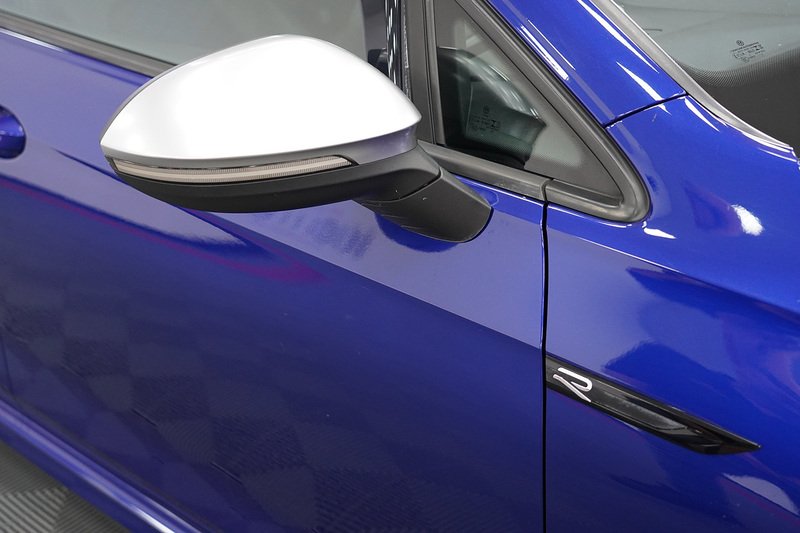 Volkswagen Golf TSI R - U284