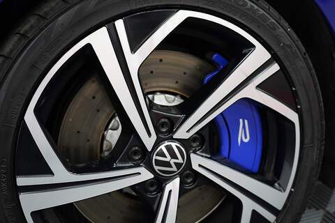 Volkswagen Golf TSI R - U284