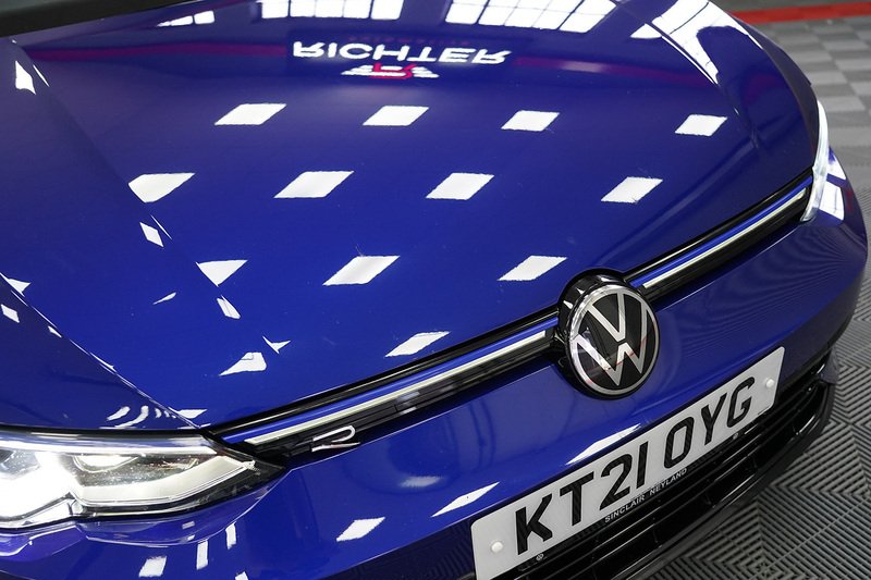 Volkswagen Golf TSI R - U284