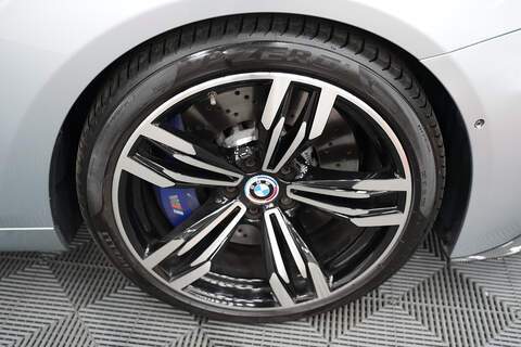 BMW M6 V8 - U285