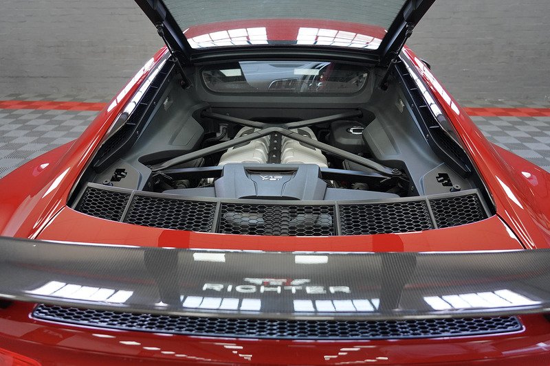 Audi R8 FSI V10 Plus - U286