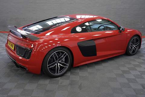 Audi R8 FSI V10 Plus - U286
