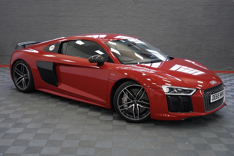 Audi R8 FSI V10 Plus - U286