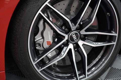 Audi R8 FSI V10 Plus - U286