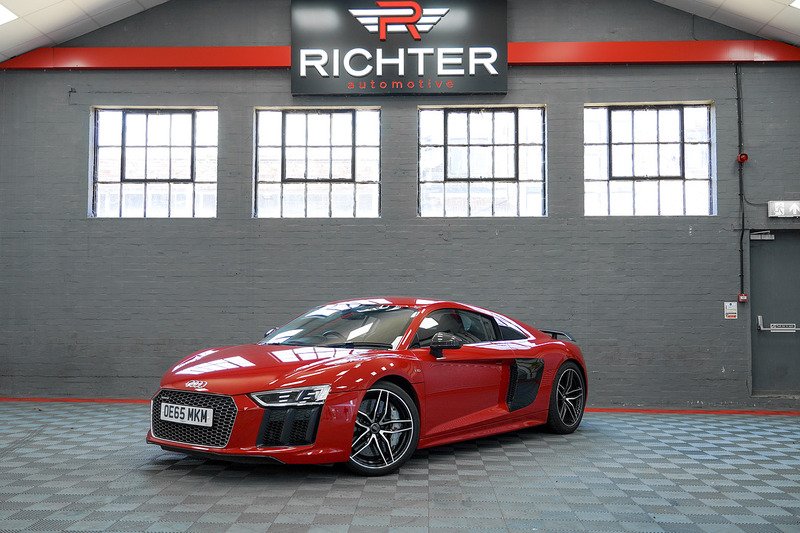 5.2 FSI V10 Plus Coupe 2dr Petrol S Tronic quattro Euro 6 (s/s) (610 ps)