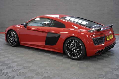 Audi R8 FSI V10 Plus - U286
