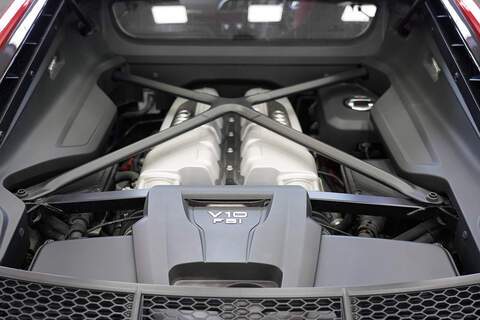 Audi R8 FSI V10 Plus - U286