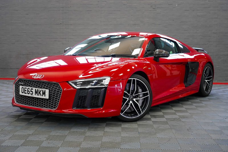 Audi R8 FSI V10 Plus - U286