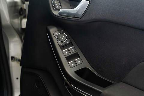 Ford Fiesta T EcoBoost MHEV ST-Line Edition - U287