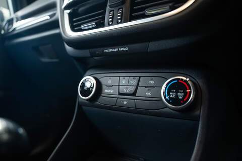 Ford Fiesta T EcoBoost MHEV ST-Line Edition - U287